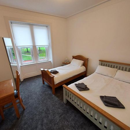 Maze Serviced Apartment آير المظهر الخارجي الصورة
